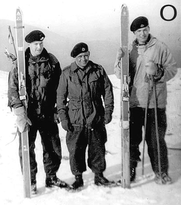 <<< Quote Ref: cphoto012 >>>