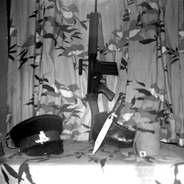 <<< Quote Ref: cphoto064 >>>