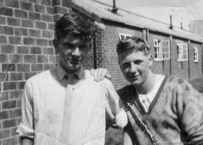 <<< Quote Ref: cphoto131 >>>