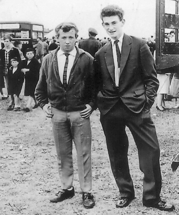 <<< Quote Ref: cphoto166 >>>