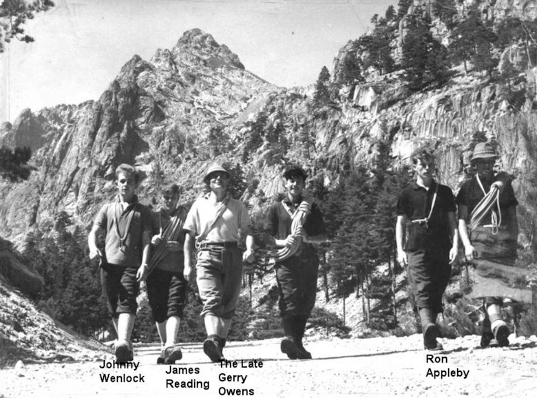 <<< Quote Ref: cphoto220 >>>