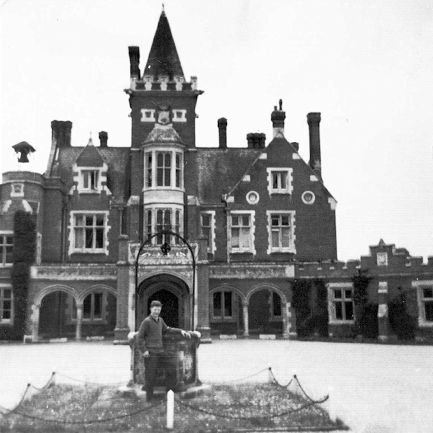 <<< Quote Ref: cphoto335 >>>