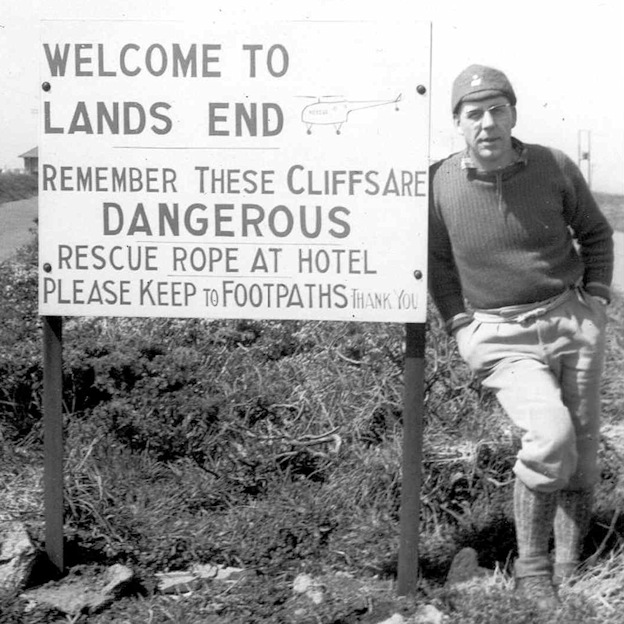 <<< Quote Ref: cphoto342 >>>